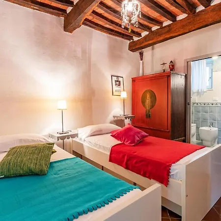 Le Vignacce Holiday home